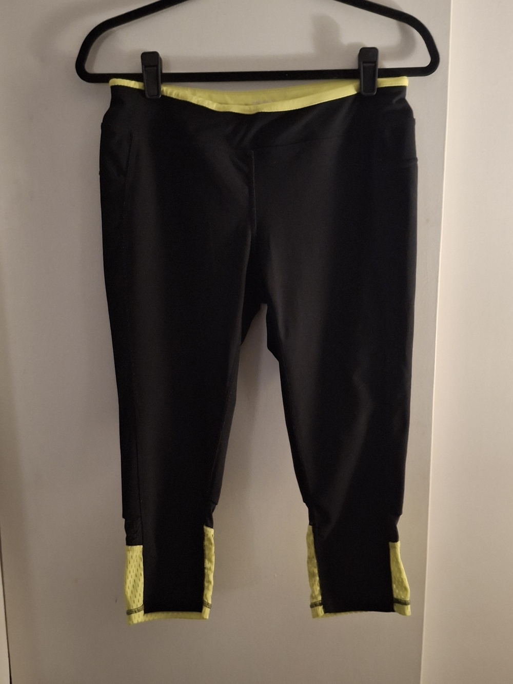 Impact By Jillian Michaels Women' Black Capri Athletic Leggings with Yellow Trim